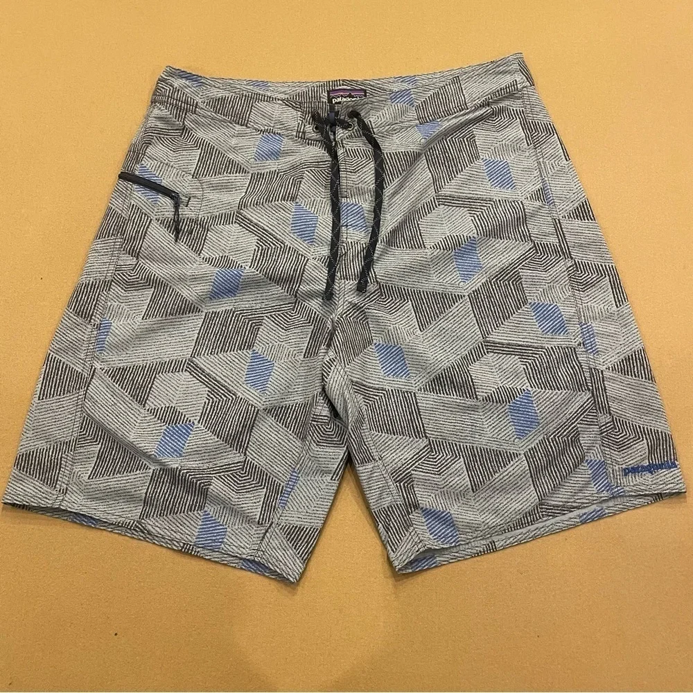 Men’s Patagonia Wavefarer Board Shorts Gridley Leaden Blue Size 36